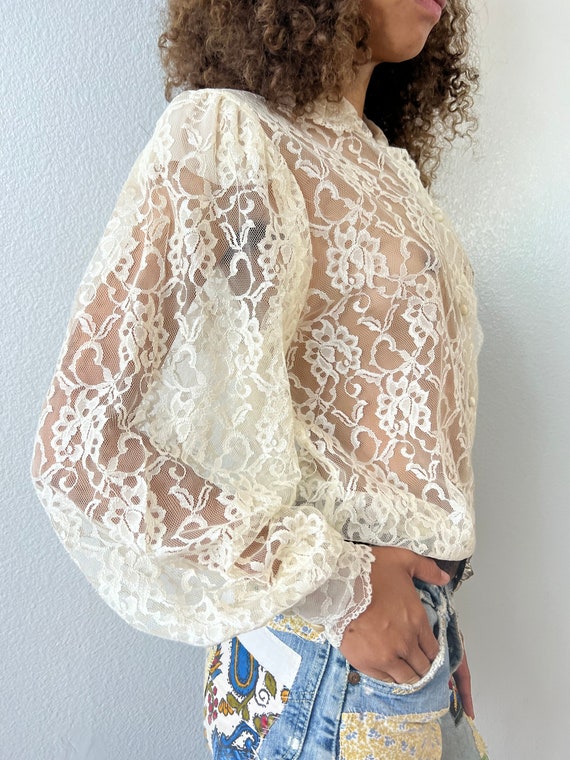 IMP-CLU1FJO WHITE LACE BLOUE main image 0