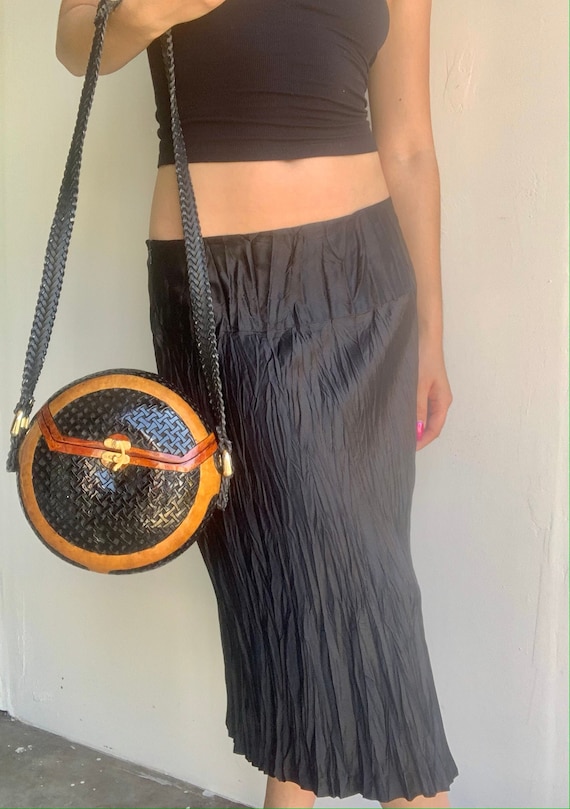 Vintage Circle Basket Crossbody Bag