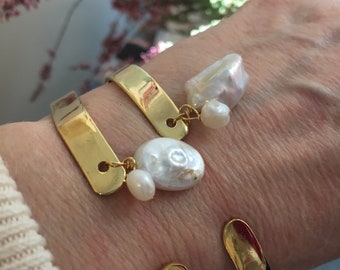 Bracelets Bangle cooper with gold filled  Geometric Shapes with Mother of Pearls hanging Bridal Bracelet