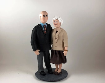 DEPOSIT ONLY!!  Custom Polymer Clay Anniversary Figurine, Couple Cake Topper, Clay Sculpture.