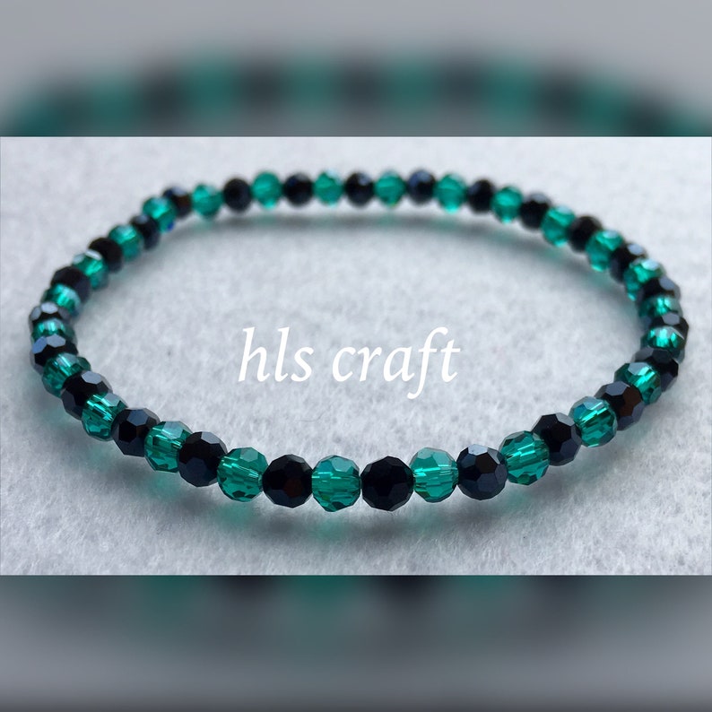 Jade /& Navy glass crystal stretch bracelet