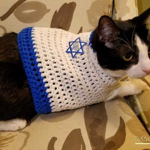 MADE TO ORDER Medium Hanukkah Cat Sweater with option of matching yarmulke- hanukkah cat clothing-clothes for cats-cat yarmulke