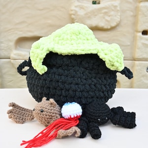 Witch&#39;s Cauldron Play Set Crochet Pattern