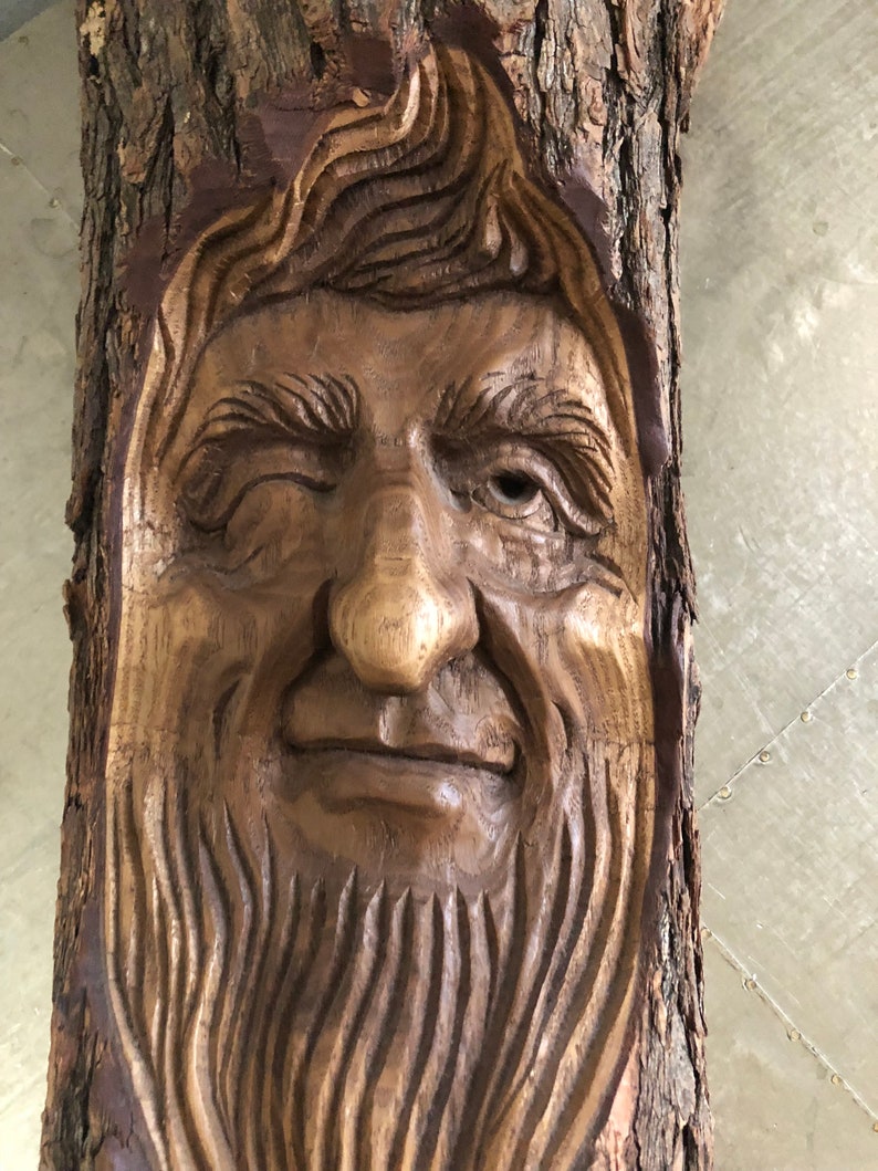 vintage carved log spirit face man face winking woodland cabin rustic ...
