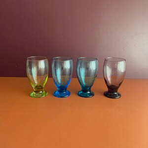 Art Deco Drinking Glasses Set of 4 Gold Gilt Design - Ruby Lane