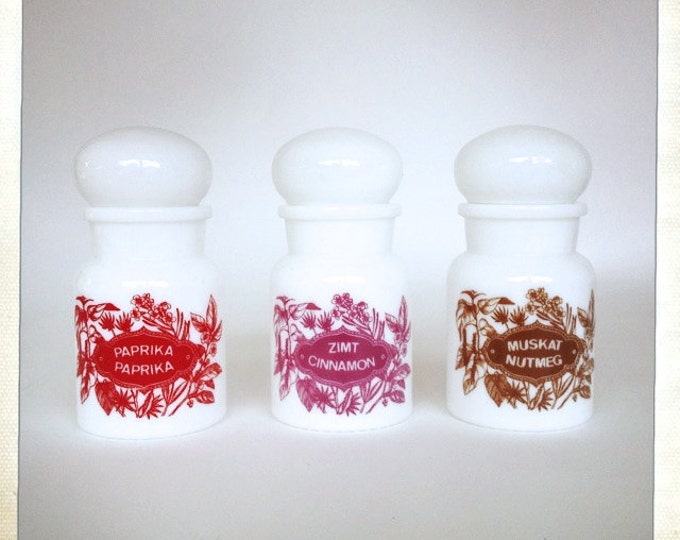 Vintage Milk Glass Spice Jars Set of 3 Apothecary Bulbous Lid Etsy