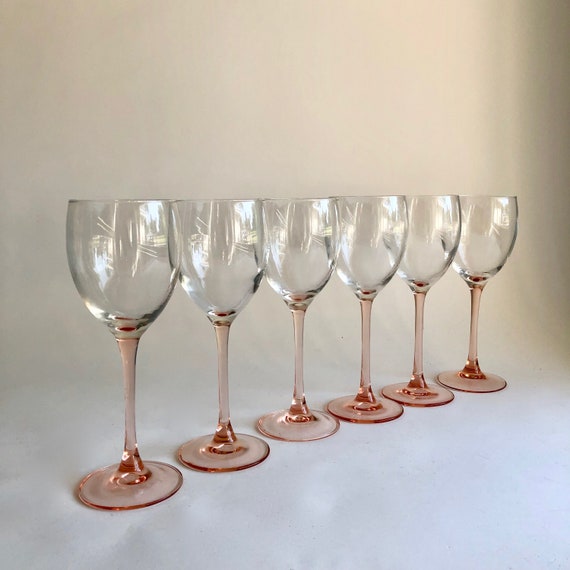PAIR OF VINTAGE Luminarc PinkPeach Stemmed Wine Glasses PAIR OF VINTAGE Luminarc PinkPeach Stemmed Wine Glasses
