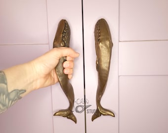 Blue Whale door handle, pantry handles, kitchen cabinet hardware, barn door pull, ocean themed home decor, resin art, nautical decor