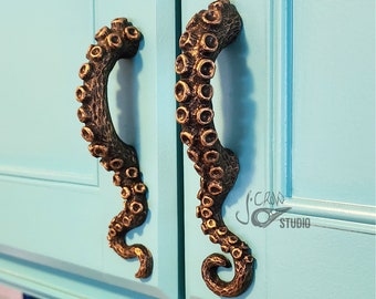 Octopus door pull, nautical knobs, kitchen cabinet hardware, kraken door handle, cabinet pulls, tentacle door handle, tentacles, steampunk