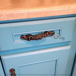 Octopus drawer handle, nautical knobs, kitchen cabinet hardware, kraken door pull, cabinet pulls, octopus gifts, pirate, steampunk