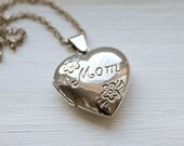 Vintage Sterling Heart Mom Locket Necklace, silver Mom locket necklace, sterling silver locket necklace, gift for new mom