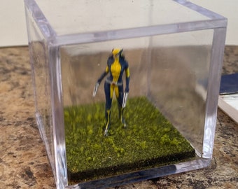 Wolverine - Laura Kinney - 2 inch Decorative Diorama Cube