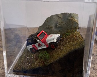 Jurassic Jeep - 3 inch Decorative Diorama Cube