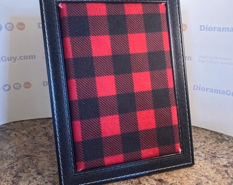 5x7 Framed Enamel Pin Display / Buffalo Plaid / Faux leather frame