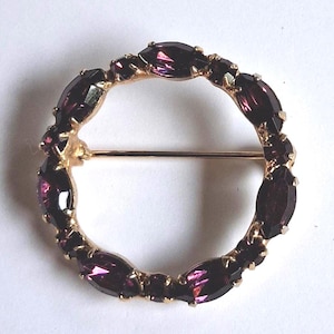 Amethyst Dreams: Vintage Art Nouveau Purple Round Rhinestone Dainty Unsigned Brooch Pin