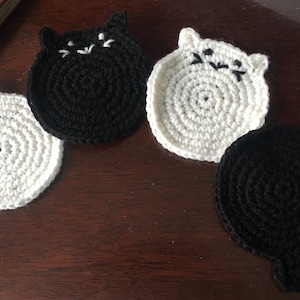Cute Kitty Coaster Easy Crochet Pattern