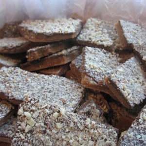 Dee&#39;s Homemade English Toffee