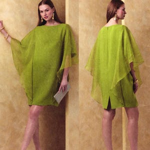 Può includere: Una busta per cartamodello Vogue Patterns V2065, taglia B5 (8-10-12-14-16), con un abito verde lime caratterizzato da uno scollo a barchetta e maniche trasparenti e fluide a mantella. Il modello di Tom e Linda Platt mostra le viste anteriore e posteriore.