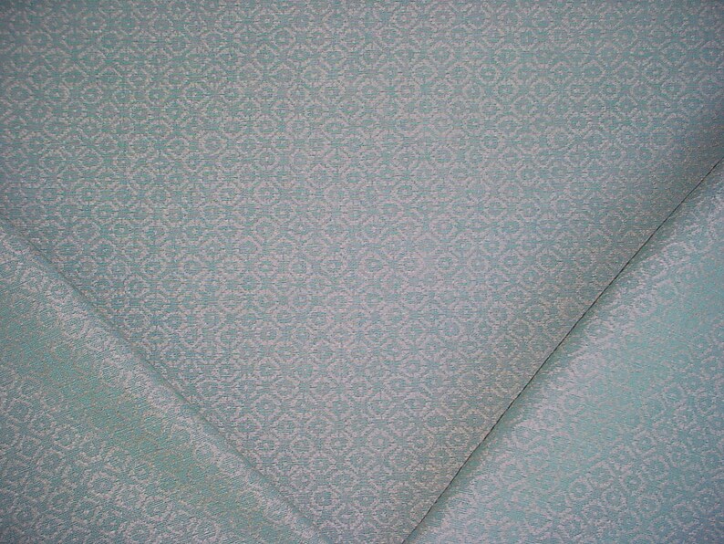 4-12 yards Lee Jofa Brunschwig et Fils BFC3637 Albemarle in Aqua Free Shipping Beautiful Linen Floret Drapery Upholstery Fabric