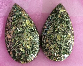 Large Green/Metallic Teardrop Confetti Lucite Earrings