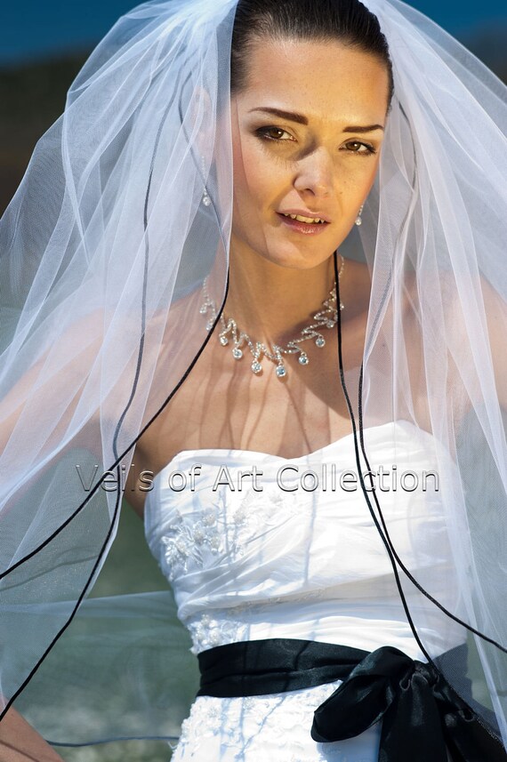 2T Fingertip Bridal Wedding Veil 1/8 display picture 3