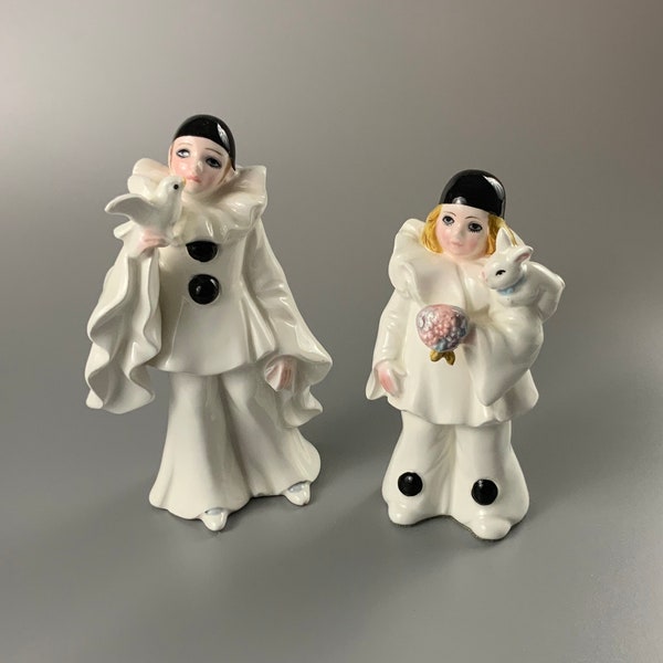 Vintage Schmid Michel Oks 1981 Pierrot Ceramic Figurines, Baby Love Bunny, Pierrot Love Dove, Nursery Decor, Shelf Decor, Boy Girl Figurines