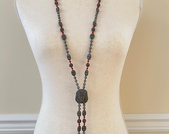 Collana antica con perline a forma di testa di faraone in stile revival egizio di Max & Norbert Neiger