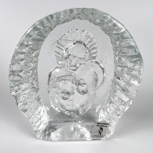 Vintage Holy Family Baby Jesus the Virgin Mary Saint Joseph Glass Paperweight  Snapphane Glasbruk, Christian Home Decor, Christmas Gifts