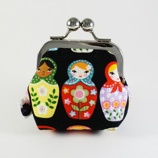 Petite pochette à bijoux Matryoshka | Cadeau de poupées gigognes russes | Sac porte-anneau Matrioska | Accessoire de mariage | Cachette de voyage