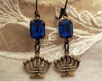 Menorah Earrings. Brass Menorah Jewelry. Menorah Earrings. Vintage Blue Rhinestones. Judaica Jewelry Jewish Jewelry Chanukah Gifts