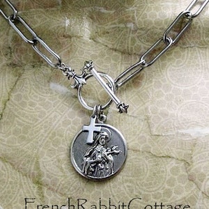 St Therese of Lisieux Necklace. Saint Therese Medal Jewelry. Toggle Clasp Trendy Chunky Paperclip Chain. Catholic Women Religious Gifts.