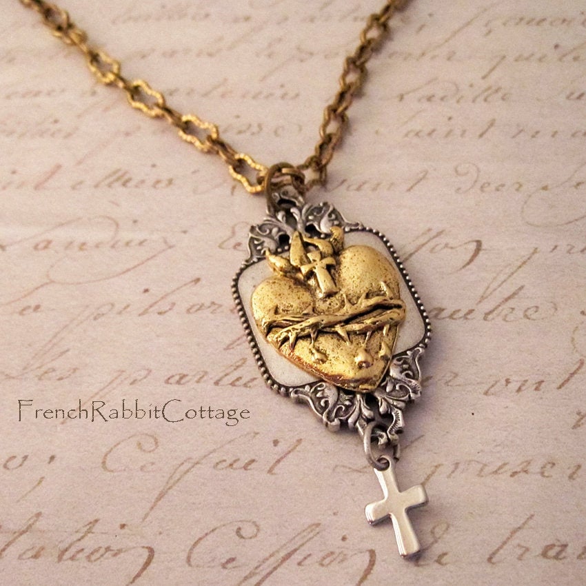 Sacred Heart Necklace Sacred Heart of Jesus Pendant. Etsy