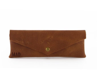 Pochette pour lunettes de soleil, cadeau personnalisé, étui à lunettes, étui à lunettes de soleil, porte-lunettes en cuir, cadeau en cuir, étui à lunettes monogrammé, cadeau