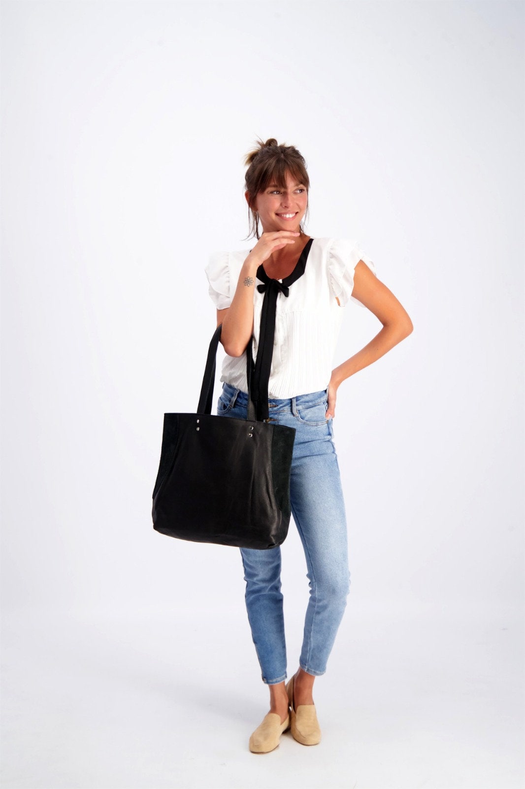 Soft Leather Maxi Tote Black - Linden Is Enough