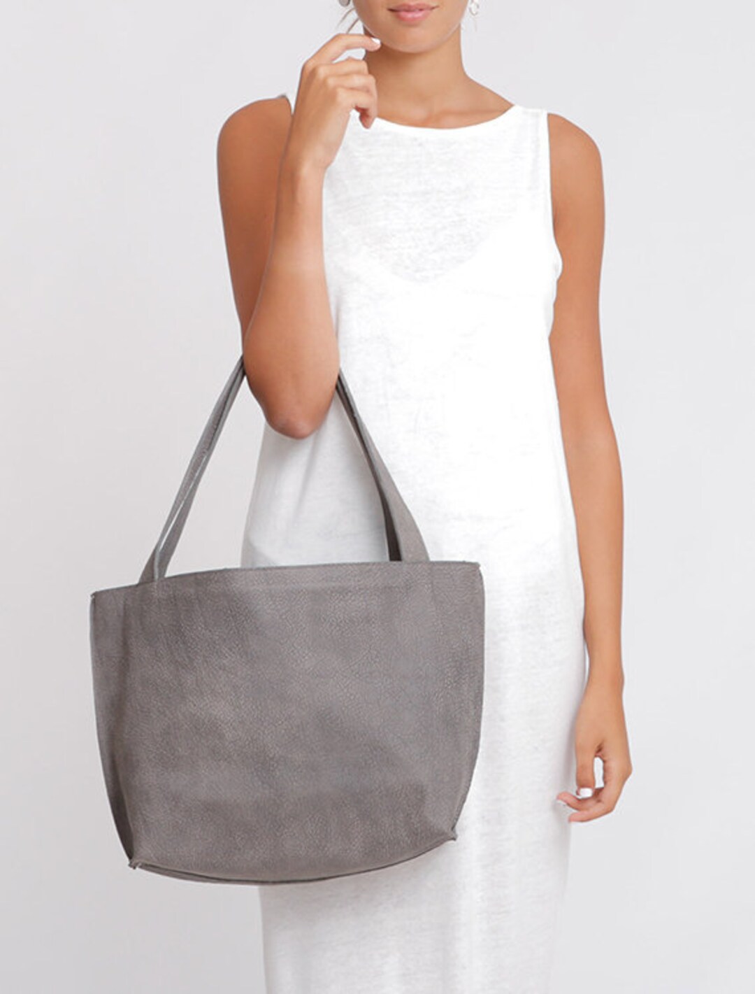 Gray Leather Tote Bag With Zipper, Handmade Bag, Soft Leather Bag, Distressed Leather Shoulder Bag, Women Bag, Medium Leather Tote Bag - Etsy Gray Leather Tote Bag With Zipper, Handmade Bag, Soft Leather Bag, Distressed Leather Shoulder Bag, Women Bag, Medium Leather Tote Bag - Etsy