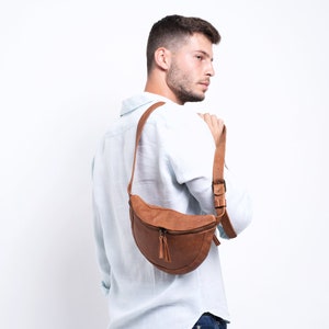 Mens Crossbody Bag, Leather Belt Bag, Small Leather Crossbody Bag, Unisex Bum Bag, Leather Sling Bag, Leather Hip Bag, Cross Body Fanny Pack Brown