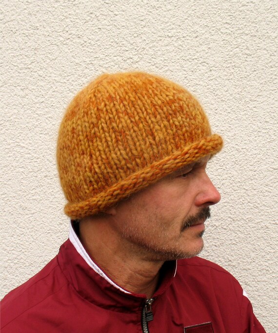 vermomming Aannames, aannames. Raad eens roestvrij Buy Mens Winter Hat 100% Natural Icelandic Wool ECO Yellow Hat Online in  India - Etsy
