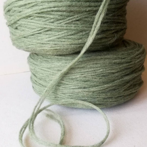 Green Dundaga unspun wool pre yarn Pencil rowing 2-ply Untwisted wool yarn