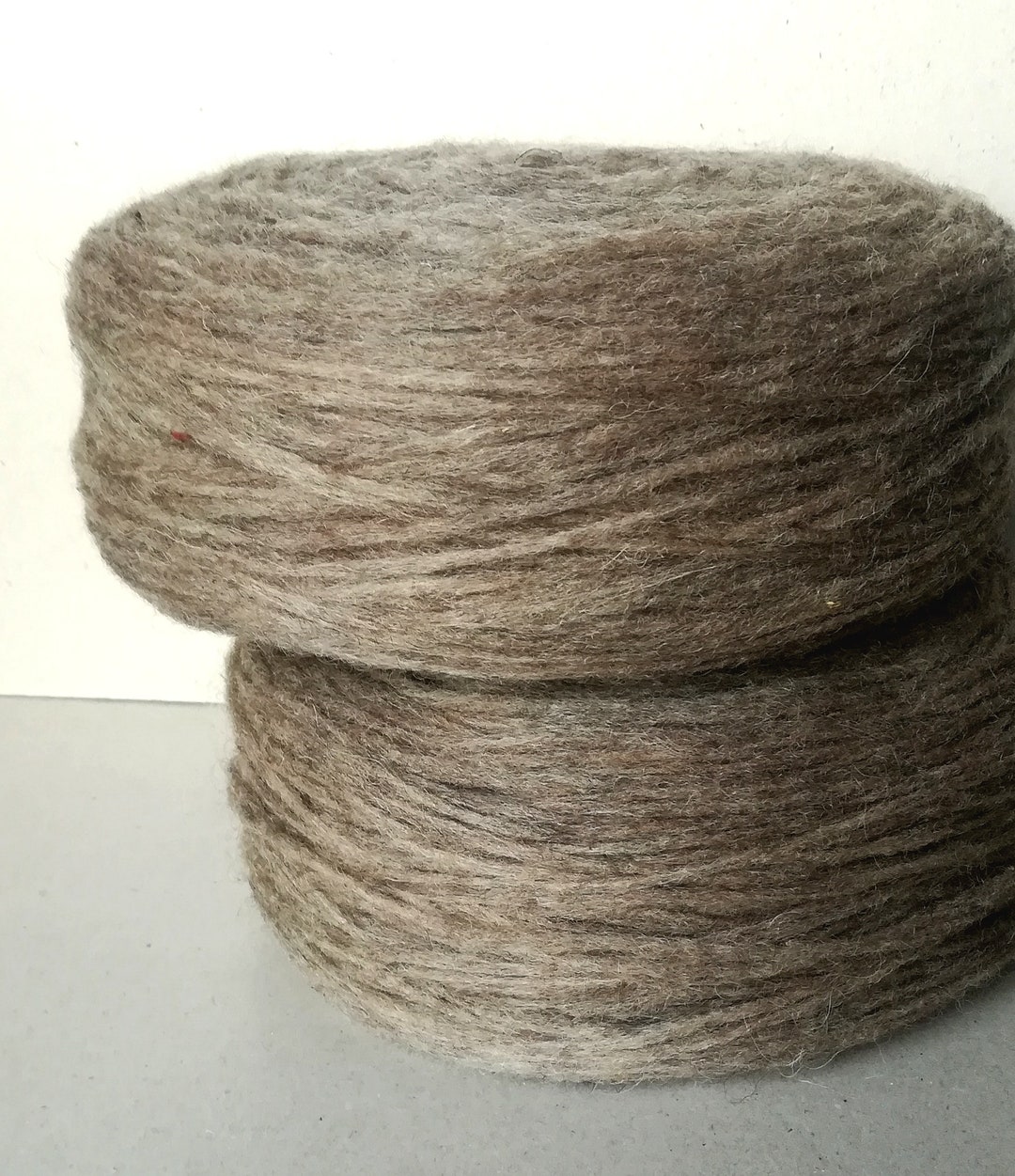 Dundaga Unspun Natural Undyed Merino Wool Pencil Roving 2ply Pastel