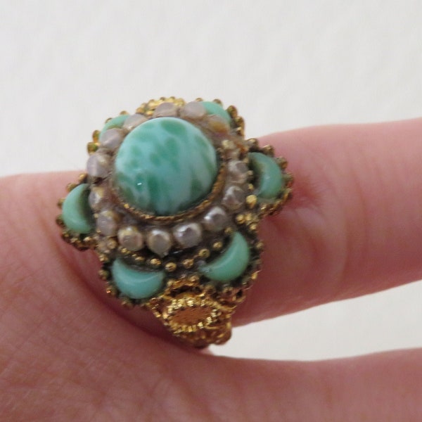 Vintage/Antique Ormolu, Seed Pearl & Green Peking Glass Cocktail Ring 1920's - Sz UK H, US 4, Eur 47 fully adjustable Gatsby/Flapper/Downton