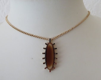 Vintage Sarah Coventry Gold Tone and Agate/Tigers Eye Style Glass Pendant & Chain - 1970's