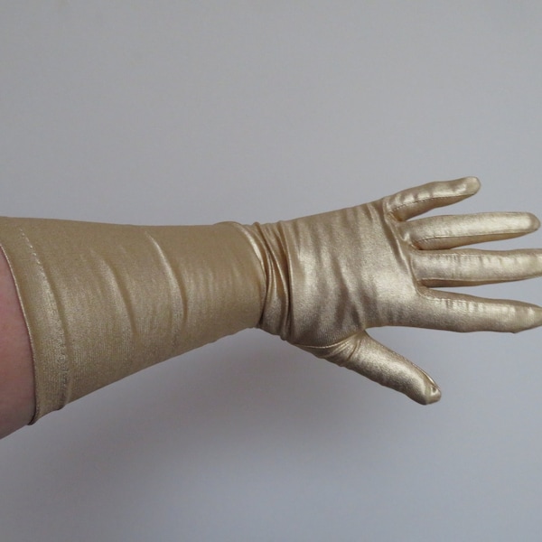 Vintage Gold Lame Mid Length Gloves Made in Western Germany - 1960's - Size 7 - Disco/Gogo/Dancing Queen
