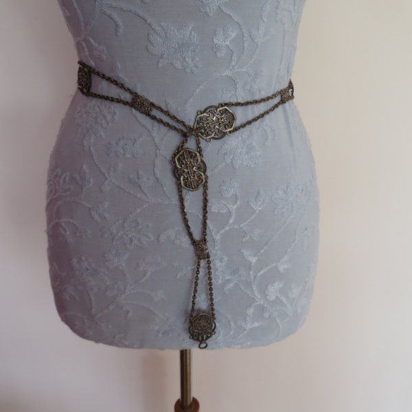 Vintage Silver Plated Floral Panel and Chain Link Belt - 1970's - Hippy, Boho