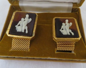 Vintage Gold Plated Large Incolay and Mesh Wrap Round Cufflinks in Original Box - Museum Masterpieces/Cameo Classics - 1970's