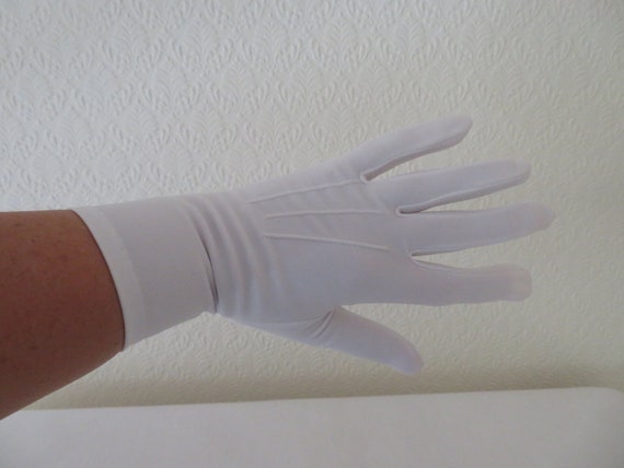 Vintage White Stretch Nylon Over Wrist Gloves by … - image 3