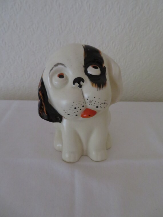 Crown Devon Art Deco Bonzo The Dog Figurine with a Toothache made in