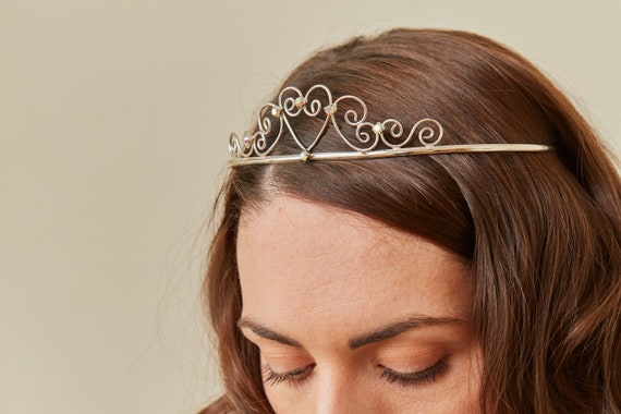 Vintage Silver Tone Heart Shaped Tiara/Crown with… - image 2