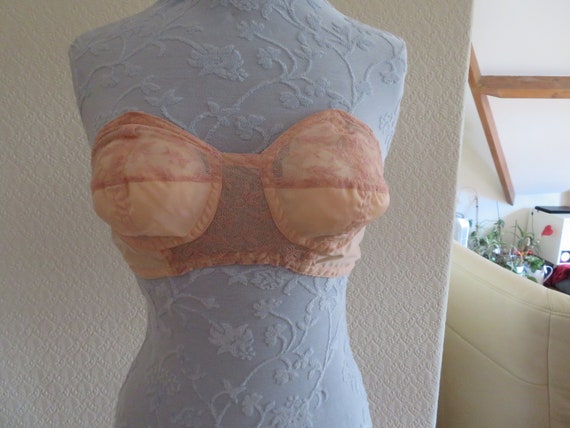 Vintage Pink Silk Satin & Lace Strapless Bra by Demoiselle, London W1 Size  36/37 but Check Sizing Below 1950's Madonna/pin Up/sweater Girl 