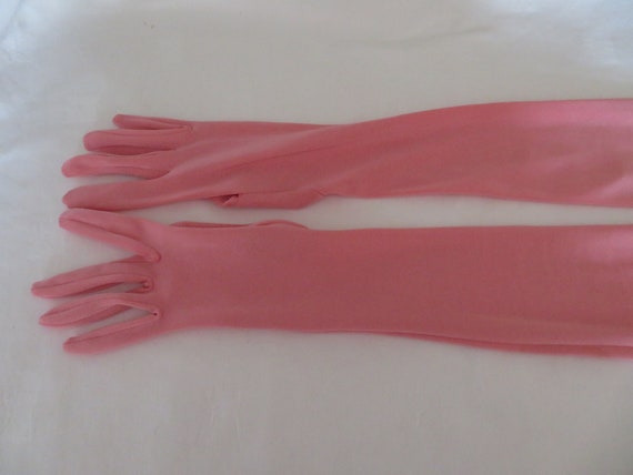 Vintage Bubblegum Pink Stretch Opera Length Glove… - image 5