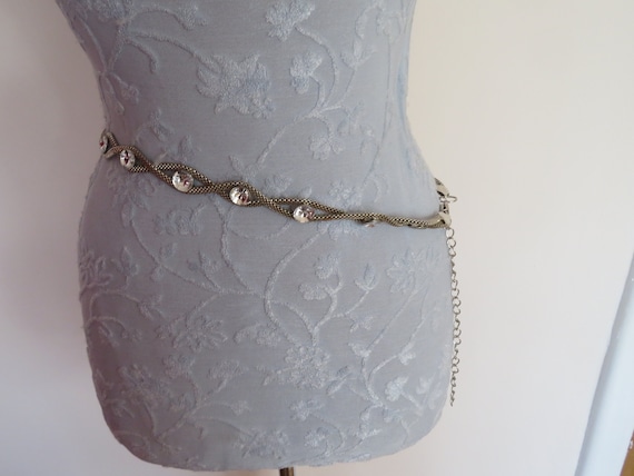 Vintage Silver Mesh Chain Belt Rhinestone Accents Adjustable Lobster Clasp Vintage Silver Mesh Chain Belt Rhinestone Accents Adjustable  main image 4